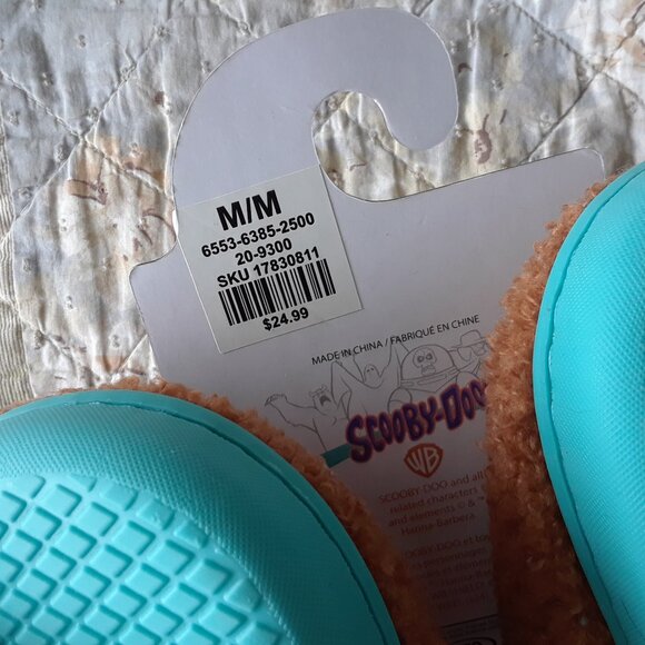 NWT Scooby Doo Slippers - Picture 5 of 5